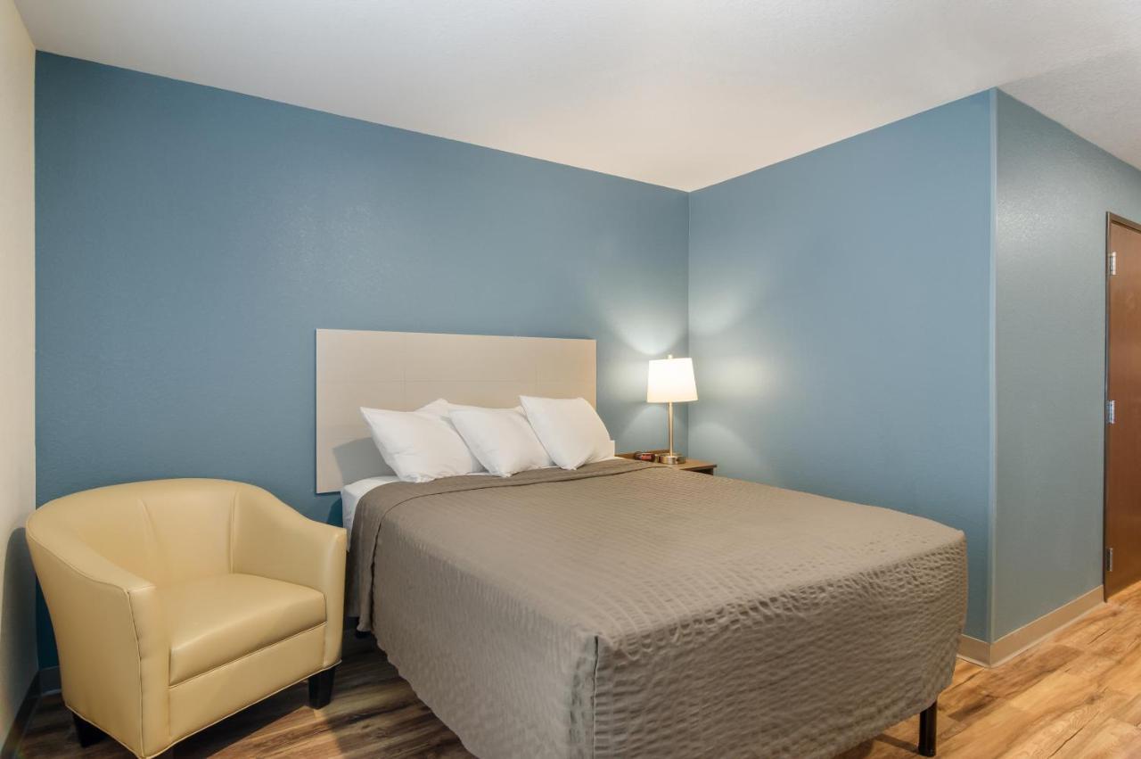 Woodspring Suites Thornton-North Denver Екстер'єр фото