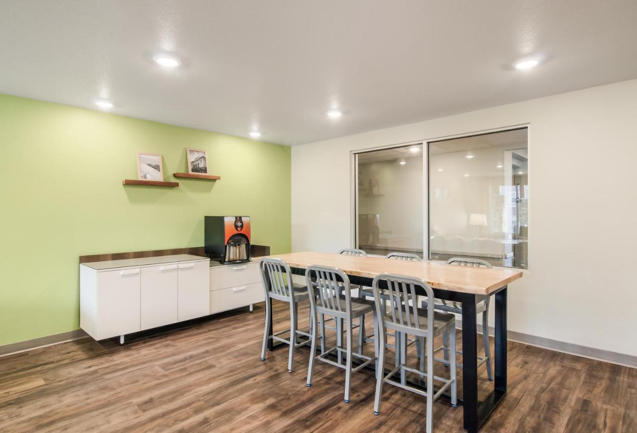 Woodspring Suites Thornton-North Denver Екстер'єр фото