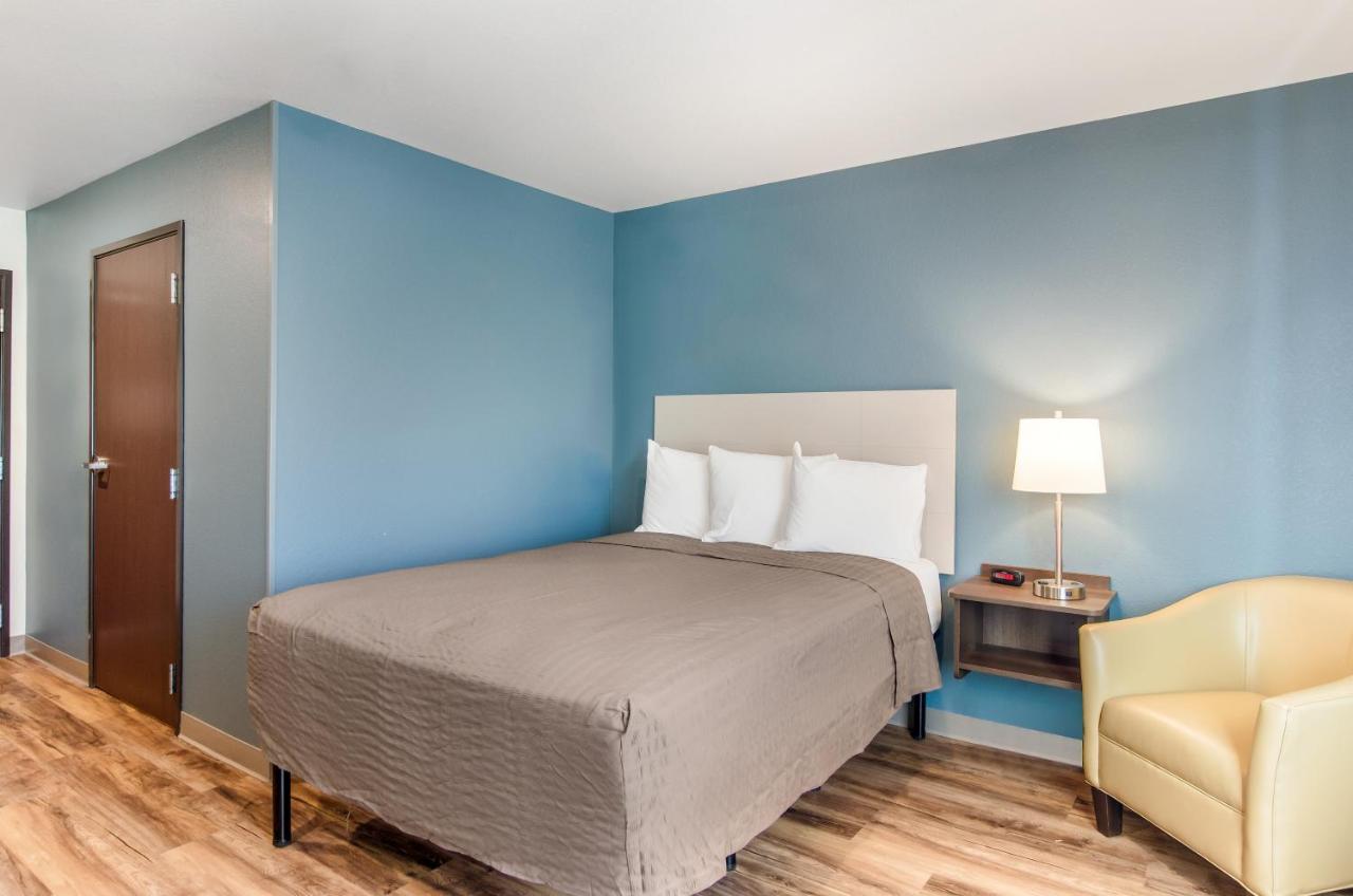 Woodspring Suites Thornton-North Denver Екстер'єр фото