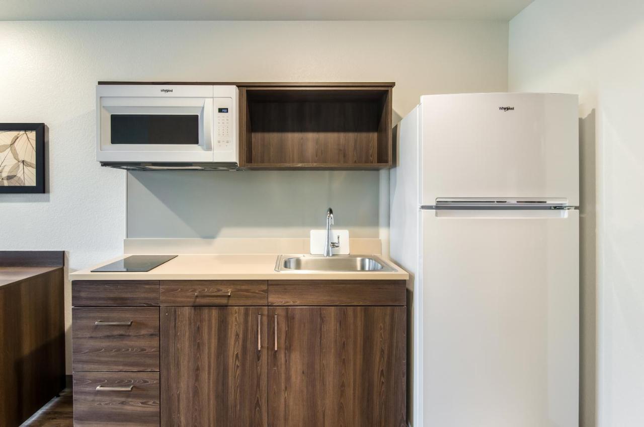 Woodspring Suites Thornton-North Denver Екстер'єр фото